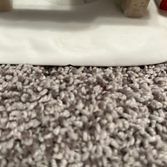 Partylite Santa’s Elves at Santa Workshop - Picture 8 of 8